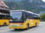 (277'363) - PostAuto Bern - BE 401'465/PID 4715 - Setra (ex AVG Meiringen Nr. 65) am 1. Juli 2025 in Meiringen, Postautostation