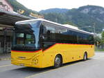 (277'365) - Flck, Brienz - Nr. 24/BE 868'724/PID 11'593 - Iveco am 1. Juli 2025 in Meiringen, Postautostation