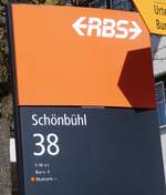 (273'469) - RBS-Haltestellenschild - Schnbhl, Bahnhof - am 31. Mrz 2025