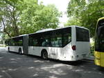 (276'778) - Wieland, Murten - Nr. 123/FR 300'604 - Mercedes (ex Knecht, Windisch Nr. 215; ex Interbus, Yverdon Nr. 215; ex BVB Basel Nr. 794; ex ASN Stadel Nr. 199/PID 4125) am 16. Juni 2025 beim Bahnhof Thun (Kante X)