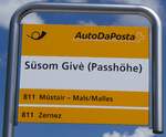 (277'054) - PostAuto-Haltestellenschild - Ssom Giv (Passhhe) - am 19. Juni 2025