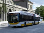 (275'629) - VBSH Schaffhausen - Nr. 104 - Hess/Hess Gelenktrolleybus am 17. Mai 2025 beim Bahnhof Schaffhausen