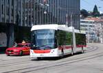 (275'578) - St. Gallerbus, St. Gallen - Nr. 112/SG 467'112 - Hess/Hess Gelenktrolleybus am 15. Mai 2025 beim Bahnhof St. Gallen