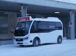 (271'134) - Thur-Taxi, Weinfelden - TG 32'756 - eKarsan am 14. Januar 2025 beim Bahnhof Andermatt (Einsatz Andermatt-Urserntal Tourismus, Andermatt)
