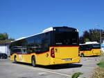 (275'982) - CarPostal Ouest - VD 608'086/PID 10'990 - Mercedes (ex JU 43'870) am 30. Mai 2025 in Yverdon, Garage