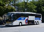 (276'295) - Aus Holland: Beuk, Noordwijk - Nr. 365/BB-069-B - Setra am 6. Juni 2025 beim Bahnhof Brig