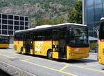 (276'710) - PostAuto Wallis - VS 441'407/PID 10'349 - Iveco am 14. Juni 2025 beim Bahnhof Brig