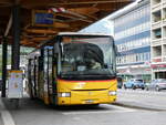 (276'318) - PostAuto Wallis - Nr. 16/VS 554'754/PID 5047 - Irisbus am 6. Juni 2025 beim Bahnhof Sion