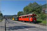 Der RhB ABe 4/4 N° 35 der Blonay-Chamby Bahn mit den beiden RhB Reisezugwagen BC2 N° 121 und As2 N°2 ist als Riviera Belle Epoque Express auf der Rückfahrt von Vevey nach von Chaulin und verlässt den Bahnhof von Blonay. 

28. Juli 2024 