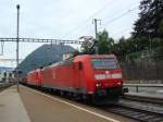 Zwei BR 185 durchfahren am 27.04.2008 mit einem GZ Lugano.