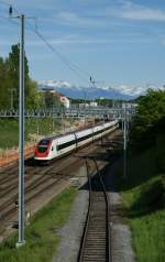 ICN nach Genve bei der Durchfahrt in Bussigny
7. Mai 2009