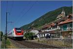 Auf dem letzten Einspurabschnitt (Twann - Ligerz) der Strecken Biel/Bienne - Lausanne ist eine ICN RABDe 500 als IC 5 auf dem Weg nach Lausanne. 

11. Juli 2025