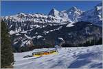 Was für ein Panorama: Eiger Mönchen und  Jungfrau ! Der BLM Be 4/6 103 Jungfrau ist als R66 auf der Fahrt von Mürren nach Grütschalp.

18. Februar 2018