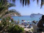 ein kleiner schnappschu von der fantastischen bucht  cala d'hort 
Aufgenommen im Juli 2009 auf Ibiza.....hier kann man die seele baumeln lassen.....die Zeit scheint stillzustehen....
