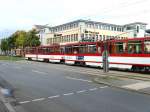 Tatra-Zug der Linie 1 in der Magdeburger Allee Richtung Salinenstrasse-Rieth-Europaplatz, Erfurt Oktober 2009