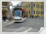 Combin0 der Linie 1 biegt aus der bahnhofstrasse auf den Anger ein, Erfurt Oktober 2009