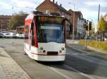 Niederflurwagen Combino der 1. Lieferserie am Abzweig Salinenstrasse, Erfurt Oktober 2009