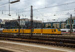Der Plasser & Theurer Schienenprüfzug (der Bauart SPZ 3) 719 301 / 720 301 (99 80 9160 004-4-DB / 99 80 9360 006-7 D-DB) der DB Netz AG am 06 Juni 2019 im Hauptbahnhof München.

Der Schienenprüfzug wurde 2015 von Plasser & Theurer in ...