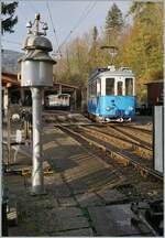 La DER de la Saison / Das Saison Ende der Blonay Chamby Bahn 2024 - Seit einigen Jahren zeigt die Blonay Chamby Bahn zum Saison Ende mit einem verdichteten Fahrplan noch einmal ihre herrlichen Fahrzeuge im Einsatz.
Dazu gehört auch der TL Ce 2/3 N° obwohl ich eher  richtige  Züge bevorzuge.

27. Okt. 2024